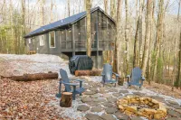 Hot Tub & WiFi - Large Family Cabin - Honeysuckle Bridge - Red River Gorge, Kentucky!