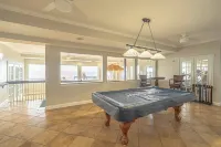 DiMucci Twin Towers . Direct Ocean Front Condo. 2 Bedrooms / 2 Bathrooms.