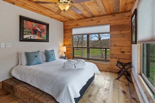 Rustic Cabin Retreat with Cozy Fire Pit - Charming Escape Hotels in Fannin County