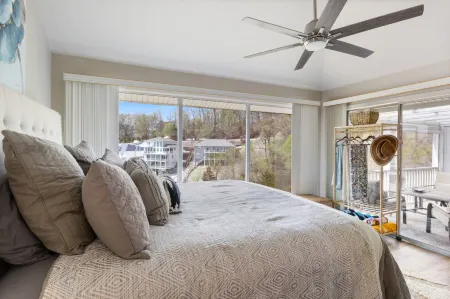 Access to Pools and Tennis Courts - Elegant Waterfront Escape