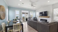 Charming Beach Cottage with Gulf Views - Tranquil Coastal Escape Hotels in Seacrest