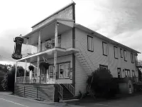 Gîte Grand-Père Nicole Hôtels à : Sayabec