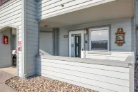 Water-view condo with shared pools/hot tubs, WiFi, washer/dryer, & central AC