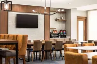 La Quinta Inn & Suites by Wyndham Austin South - petit déjeuner