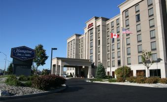 Hampton Inn and Suites by Hilton Windsor