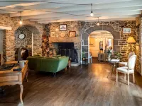Demeures & Châteaux - Hôtel de La Porte Saint-Malo Hotels in Dinan