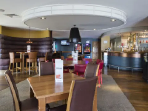 達特福德普瑞米爾酒店 達特福德酒店