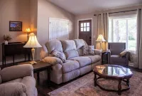 3-bedroom house near Deep River, Wolfspeed, Toyota, & Zoo