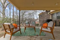 5br Retreat: 4mins to UA - BBQ - Firepit - Games