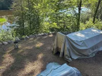 Chute Pond Chalet: Charming 4-Bed Lakefront Cottage on Chute Pond 芒廷酒店