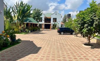 Medan Hotel & Apartments