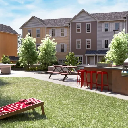 Stunning 4-Br Houses with on-Site Pool