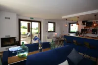 提耶拉布索酒店 - 限成人 - 酒吧