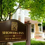 Showers Inn Hotels near Indiana University Bloomington