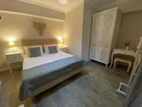 Kale Motel - Balcony