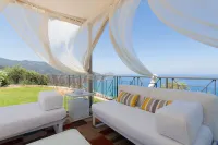 Relax at the Swimming Pool by Wonderful Italy