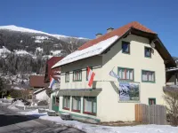 Cozy Apartment in Sankt Margarethen im Lungau Near Ski Lift
