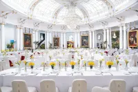 Hotel le Negresco Hotels in Ніцца