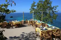 Xtabi Resort Hotel di West End