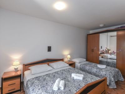 Apartment 1709