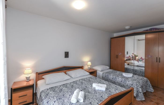 Apartment 1709