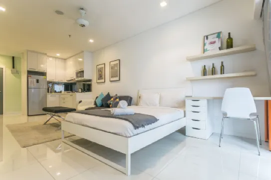 KLCC梅庫夏日套房-企鵝之家