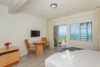 Moana Sands Beachfront Hotel - balcony