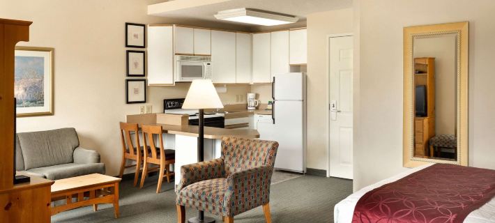 Baymont by Wyndham Wichita East Hotels in Sedgwick County