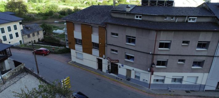Hostal Cruce Hotels in El Bierzo