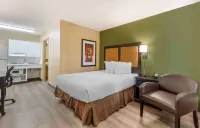 Extended Stay America Suites - St Louis - Westport - E Lackland Rd Hotels in Creve Coeur