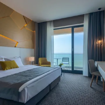 Nyota Hotel & Conference Center