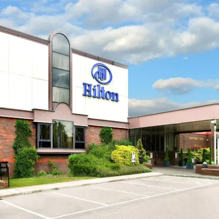Hilton London Watford Отели рядом с достопримечательностью «Железнодорожный вокзал Уотфорда»
