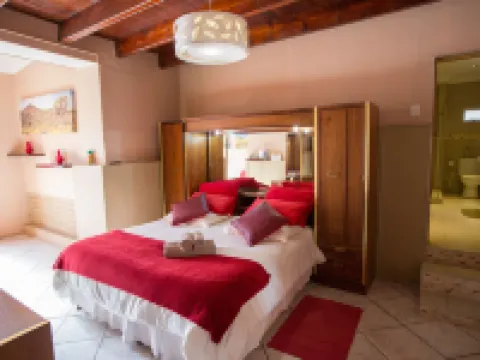 Namaqua Lodge Hotels in Vanrhynsdorp