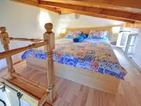 Karolina Hotels in Opric