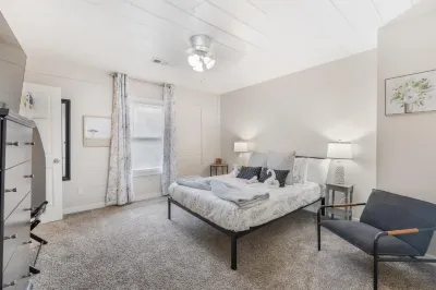 Stockyards- 4Min Pet Friendly 3Br Luxe Gem Hotel di Tarrant County