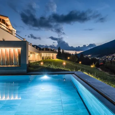 Rainell Dolomites Retreat Hotels near Museum Gherdëina
