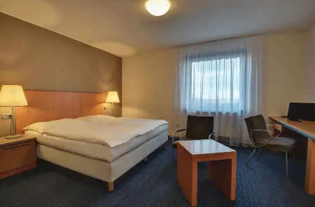 Hotel Henrietta Отели в г. Predboj