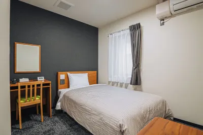 Business Inn Sunhotel Hotels near Wakō University