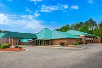 Days Inn by Wyndham Petersburg/South Fort Lee Hotels near Krupp K5(E) Railway Canon