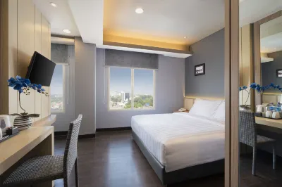 Batiqa Hotel Darmo - Surabaya Các khách sạn ở 