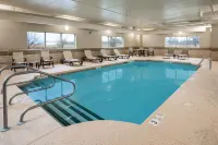 Country Inn & Suites by Radisson, Buffalo South I-90, NY Hotels in West Seneca