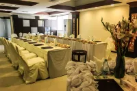Royalton Hotel Rawalpindi - Breakfast