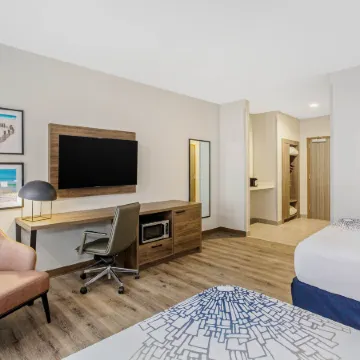 La Quinta Inn & Suites by Wyndham Miramar Beach-Destin