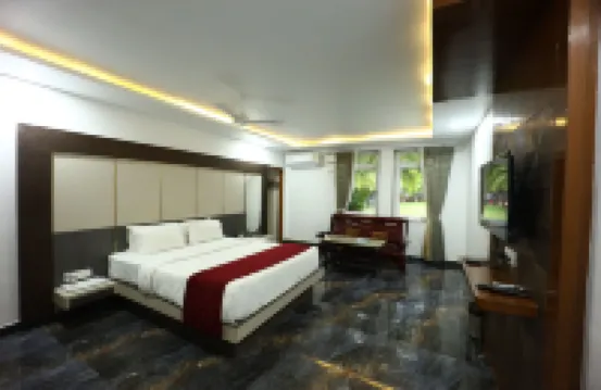 Coral Beach Resort Hotels in Mahabalipuram