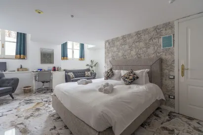 Duomo Smart Suites
