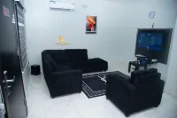 Platinum Apartelle