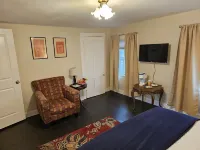 Come As You Are Inn LLC Hotels near Robert Moses State Park - Long Island