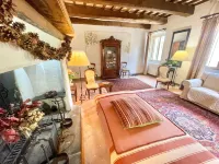 Umbrian Paradise Contains 5 Bedrooms with Private Pool and Stunning Views - Airport Shuttle