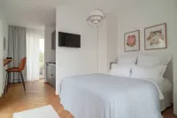 August the Boardinghouse Hotels near Restaurant Wandrahm