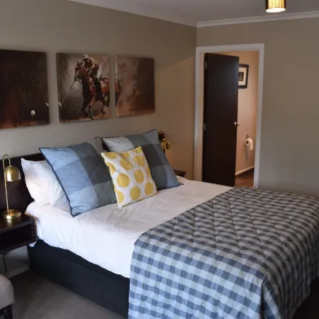 73 Milton Accommodation